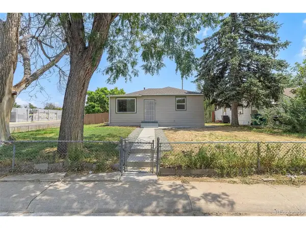 1990 Newark St, Aurora, CO 80010