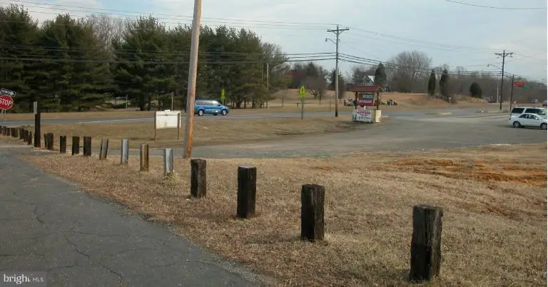 10 Hillside Ct, Huntingtown, MD 20639 - Image #1