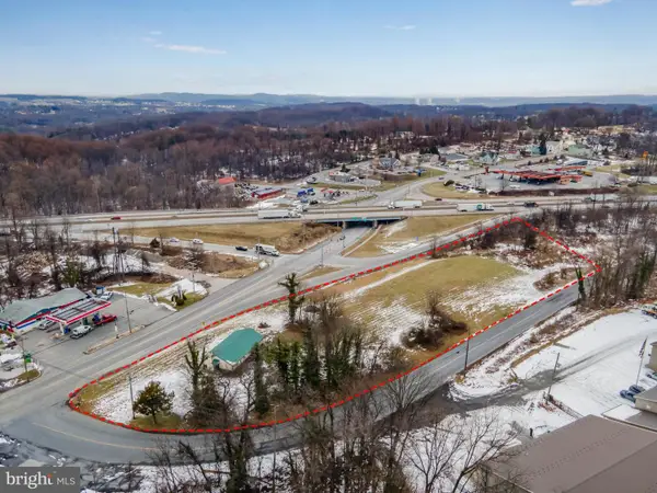 Lewisberry Rd, ETTERS, PA 17319