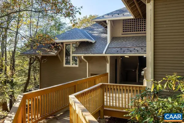 2025 Stone Ridge Condos, WINTERGREEN, VA 22967