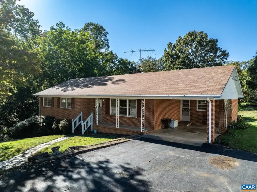 1704 Old Brook Rd #1700, Charlottesville, VA 22901 - Image #2