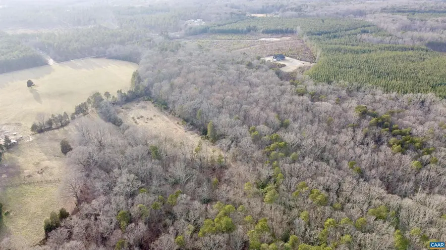 20602 Beaverdam Rd, Beaverdam, VA 23015 - Image #3