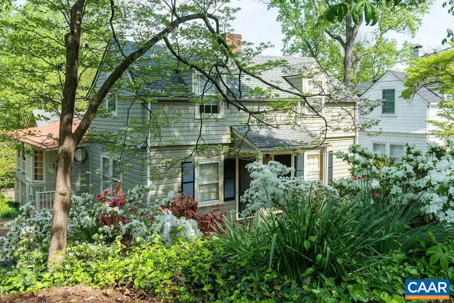 907 Cottage Ln, Charlottesville, VA 22903 - #3