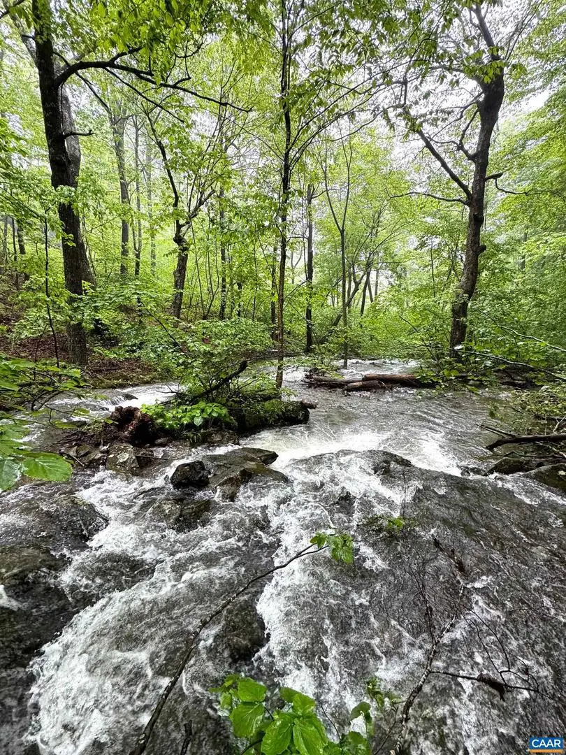 95 Hanging Rock Ln, Wintergreen Resort, VA 22967 - Image #2