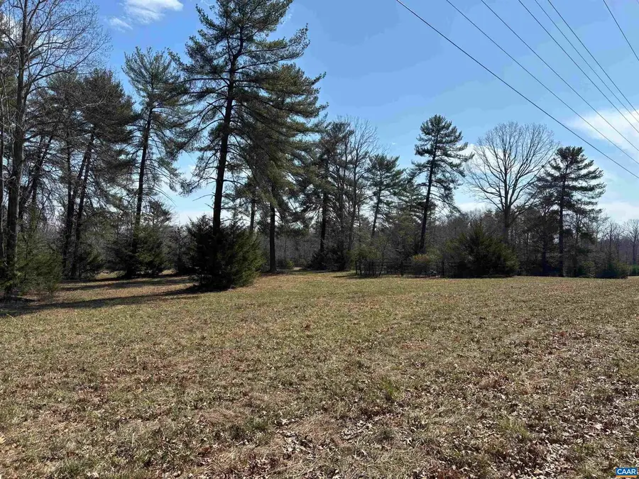 2065 Lindsay Rd, Keswick, VA 22947 - Image #2