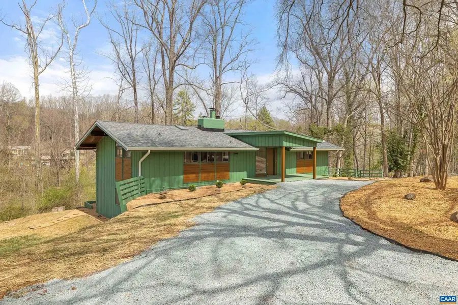 108 Northwest Ln, Charlottesville, VA 22911 - Image #3