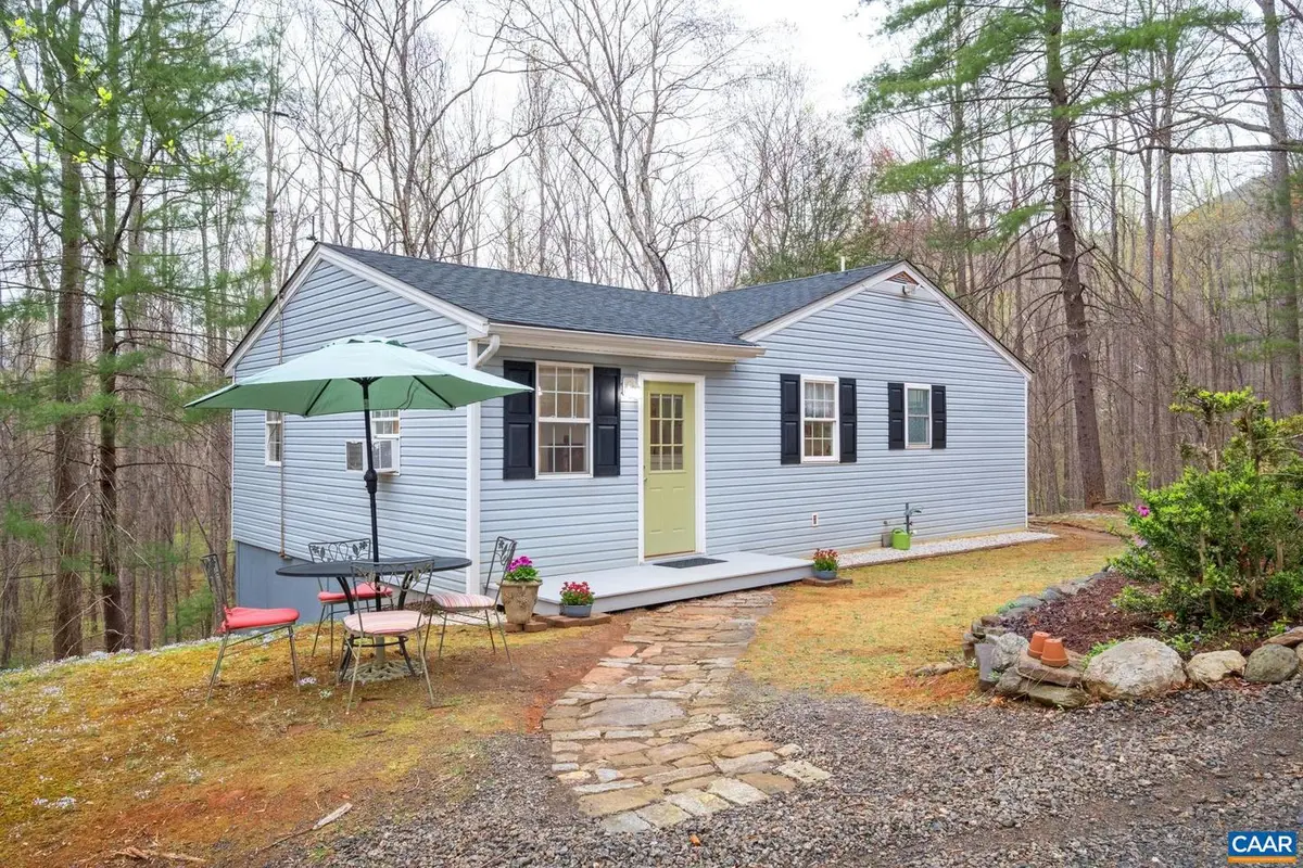 115 Circle Rd, Stanardsville, VA 22973 - Image #1