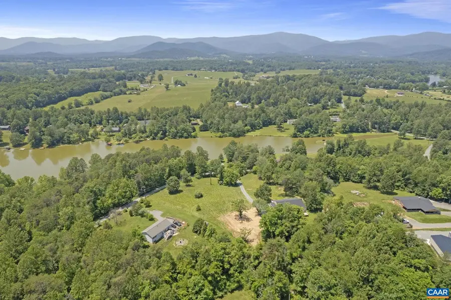 115 Montview Dr, Ruckersville, VA 22968 - Image #3