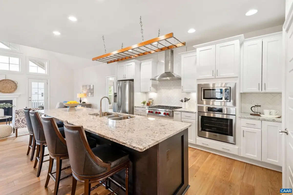 1242 Farrow Dr, Charlottesville, VA 22901 - Image #1