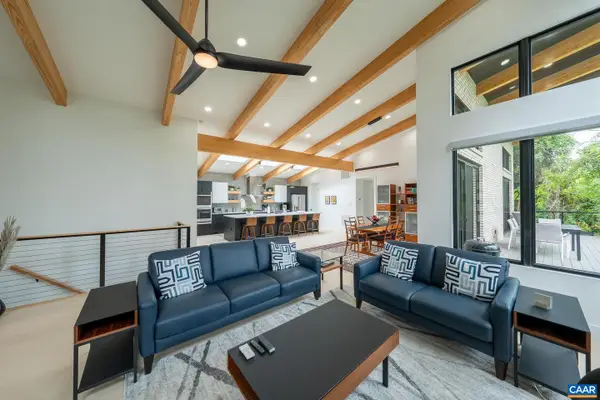 320a Ne 11th St, CHARLOTTESVILLE, VA 22902