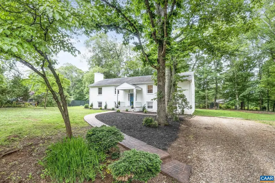 3500 Monacan Dr W, Charlottesville, VA 22901 - Image #3