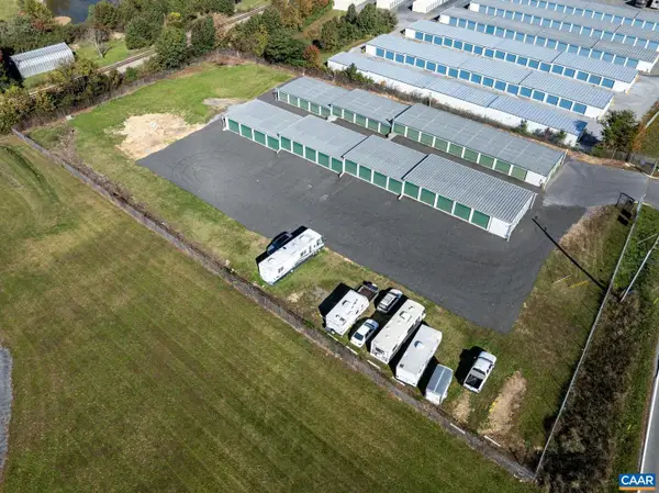 1430 E East Side Hwy, CRIMORA, VA 24431