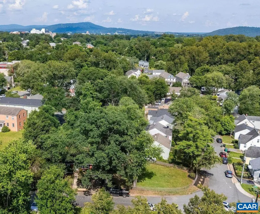 122 Westerly Ave, Charlottesville, VA 22903 - #2