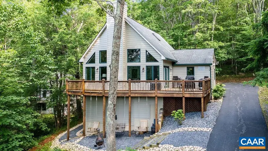 679 Pedlars Edge Dr, Wintergreen, VA 22967 - Image #2