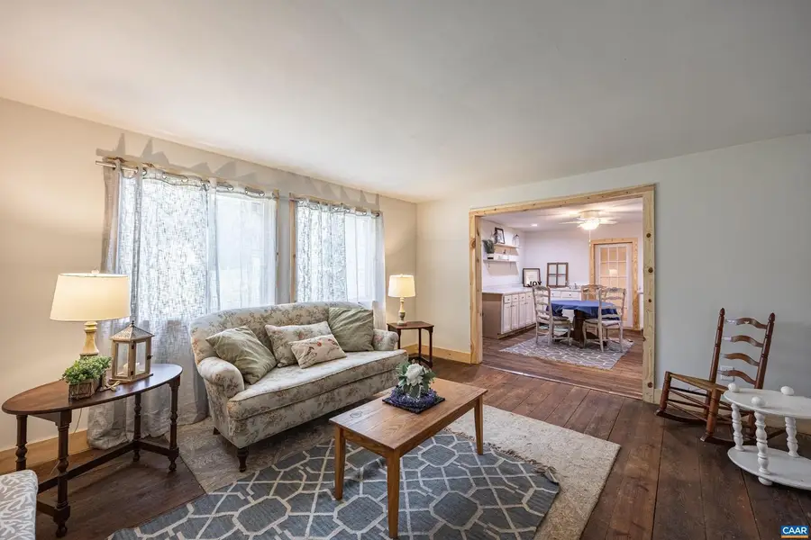 16468 S Constitution Hwy, Scottsville, VA 24590 - Image #2