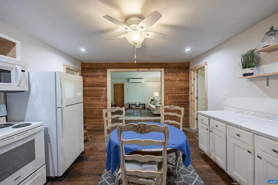 16468 S Constitution Hwy, Scottsville, VA 24590 - Image #3