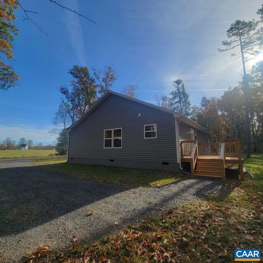 117 Brooking Ln, Barboursville, VA 22923 - Image #2