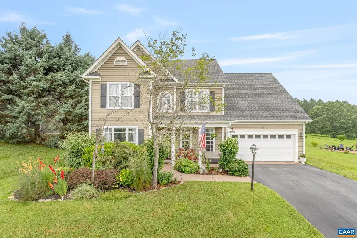 164 Glen Cir, Troy, VA 22974 - Image #1