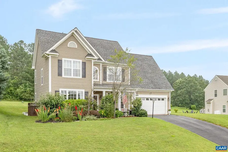 164 Glen Cir, Troy, VA 22974 - Image #3