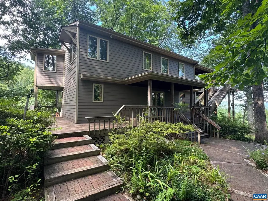 1950 Locust Hollow Rd, Charlottesville, VA 22903 - Image #3