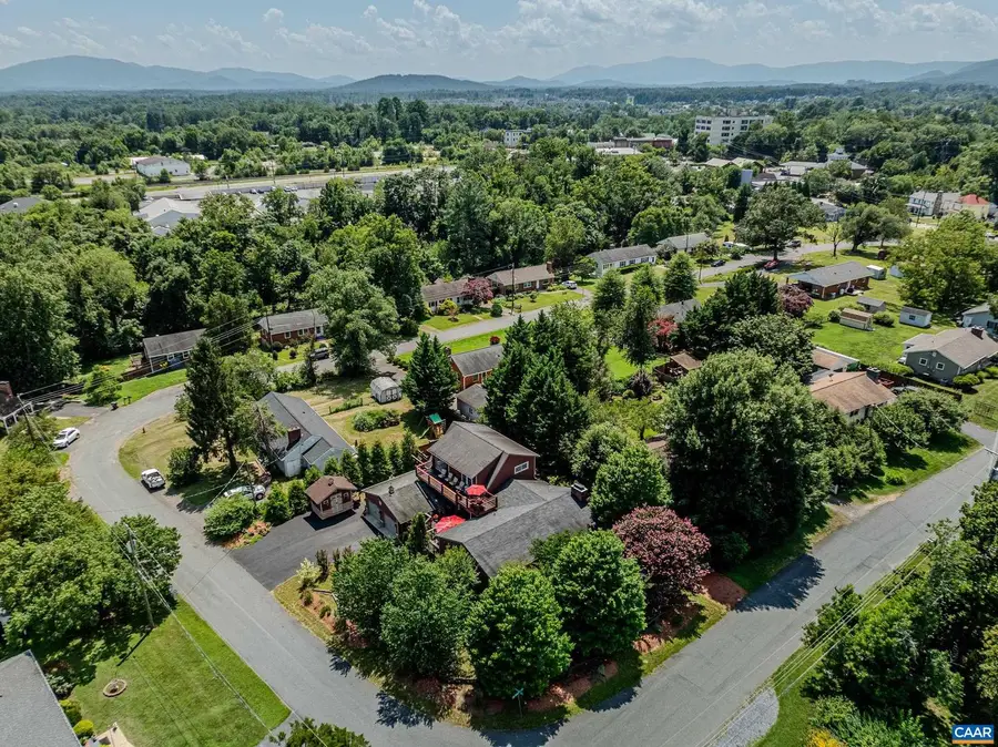 5659 Saint George Ave, Crozet, VA 22932 - Image #3