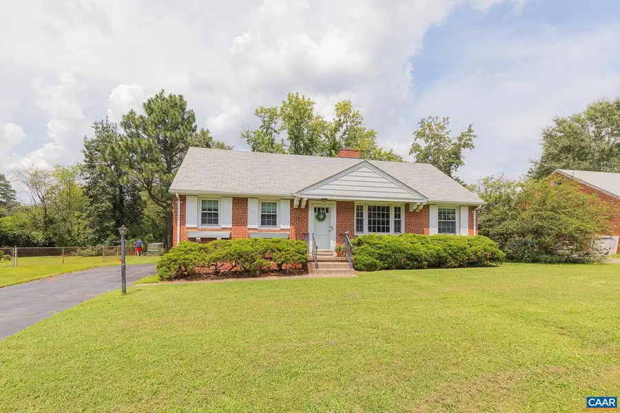 8728 Holly Hill Rd, Henrico, VA 23229 - Image #2