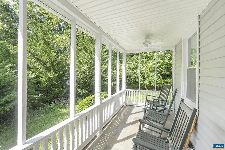 58 Church St, Palmyra, VA 22963 - Image #3
