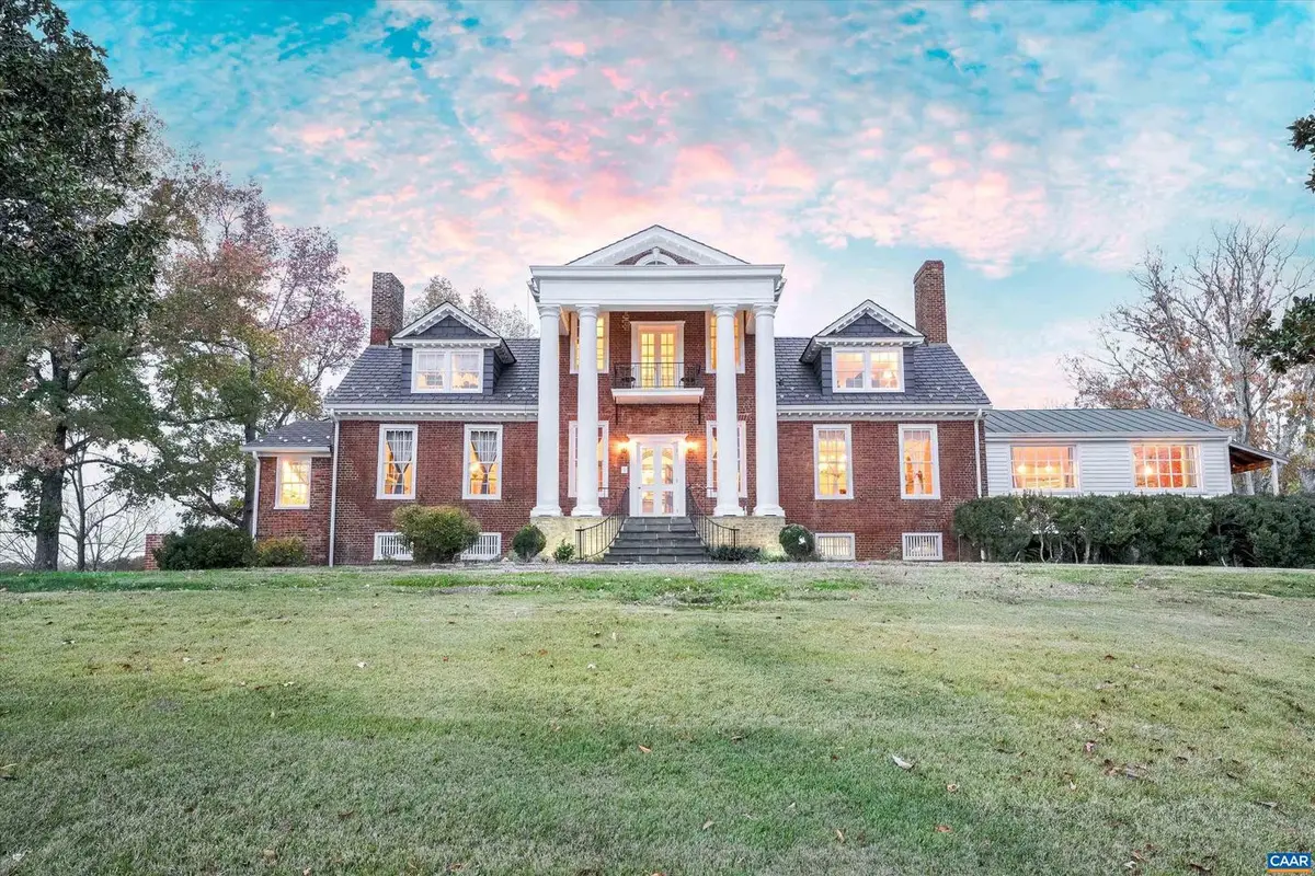 1843 Cabell Rd, Wingina, VA 24599 - Image #1