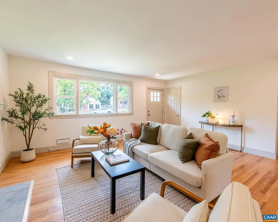 1515 Amherst St, Charlottesville, VA 22903 - Image #3