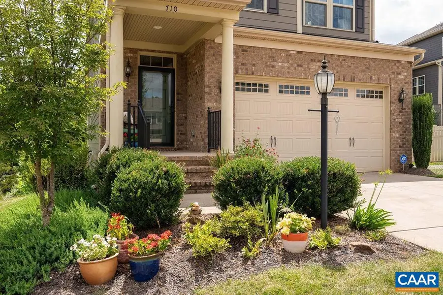 710 Boulder Hill Ln, Charlottesville, VA 22911 - Image #2