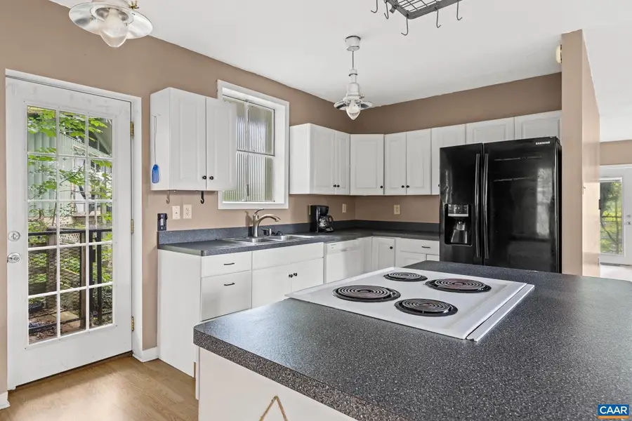 58 Iris Ln, Louisa, VA 23093 - Image #3