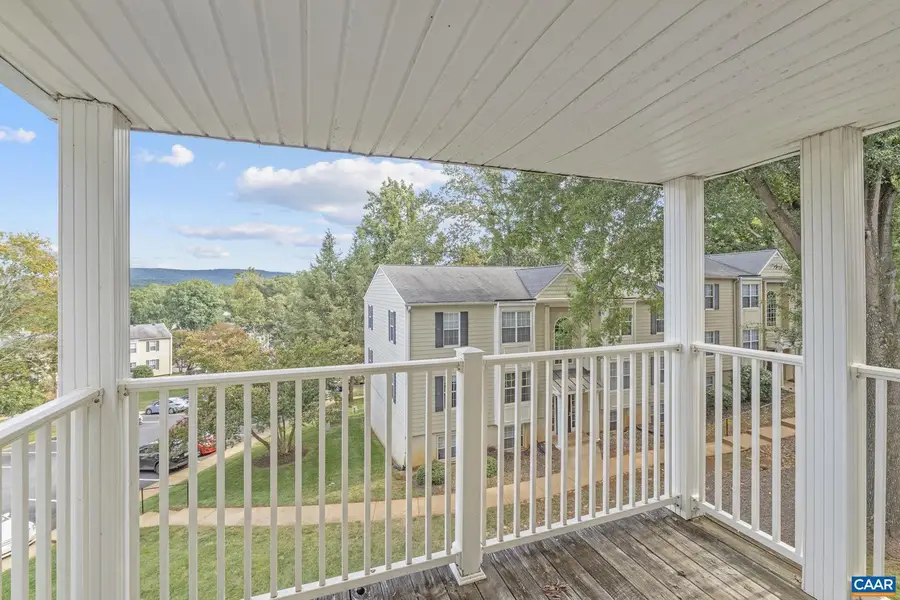 1361 Villa Way #f, Charlottesville, VA 22903 - Image #2