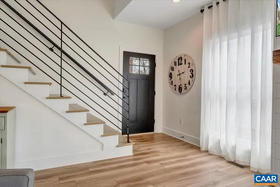 111 Retreat Ln, Huddleston, VA 24104 - Image #3