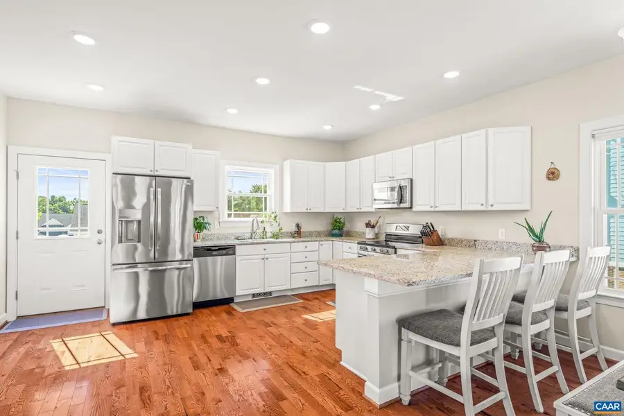 260 Windsor Dr, Fishersville, VA 22939 - Image #3