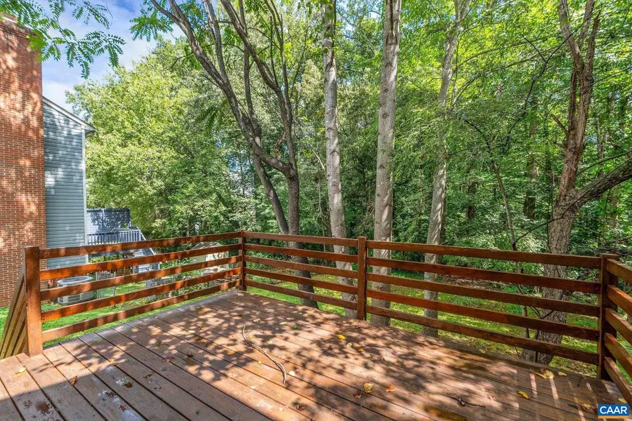 1511 Westfield Ct, Charlottesville, VA 22901 - Image #3