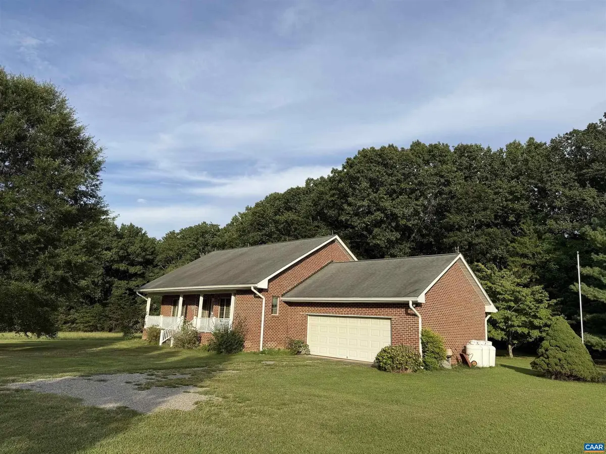 5051 Shannon Hill Rd, Kents Store, VA 23084 - Image #1