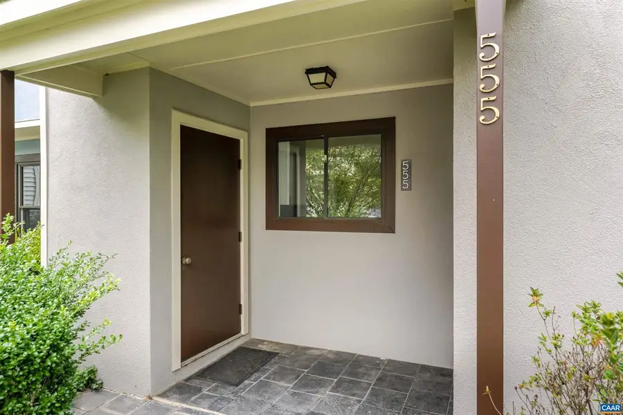 555 Millstone Ct, Charlottesville, VA 22901 - Image #3
