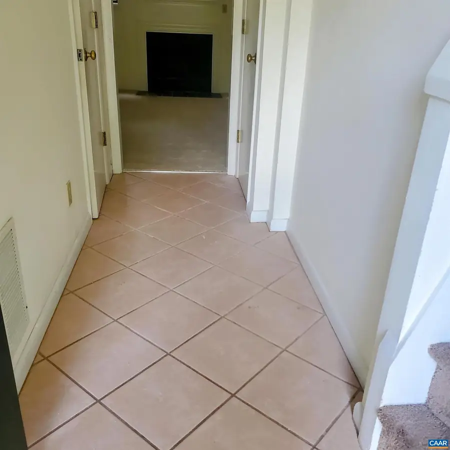 1217 Chatham Rdg, Charlottesville, VA 22901 - Image #2