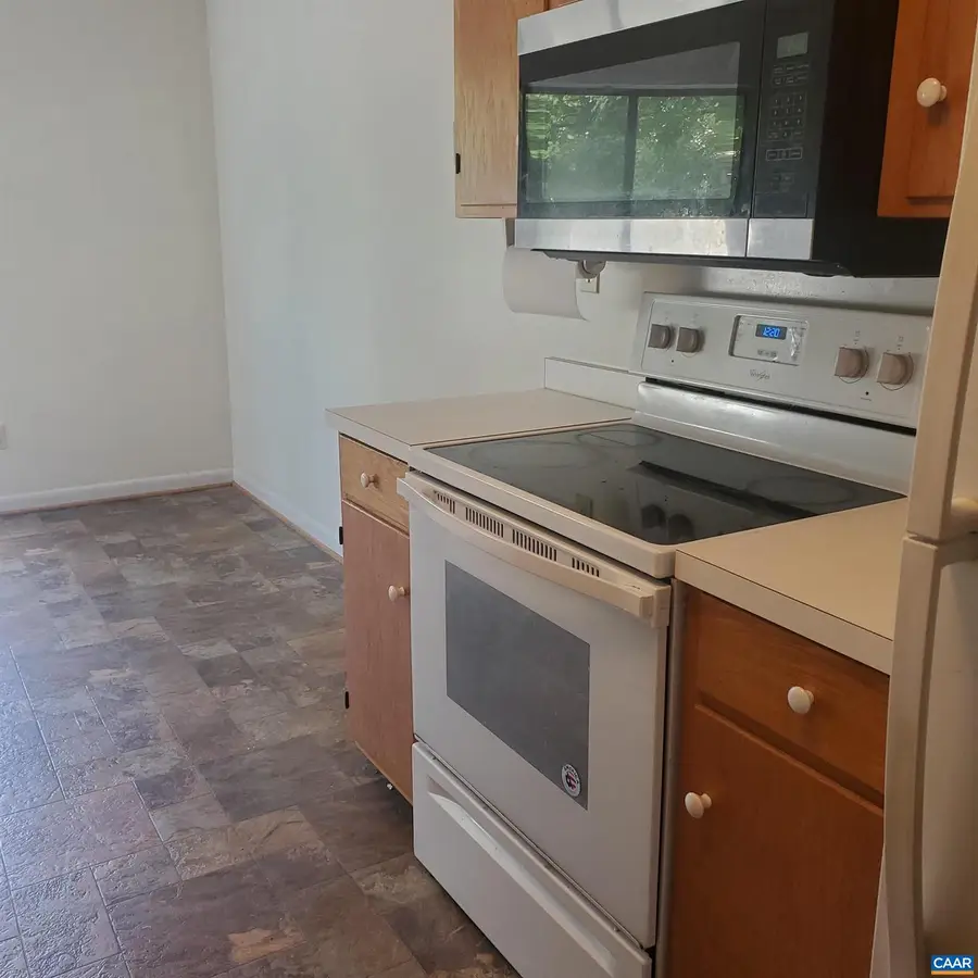 1217 Chatham Rdg, Charlottesville, VA 22901 - Image #3