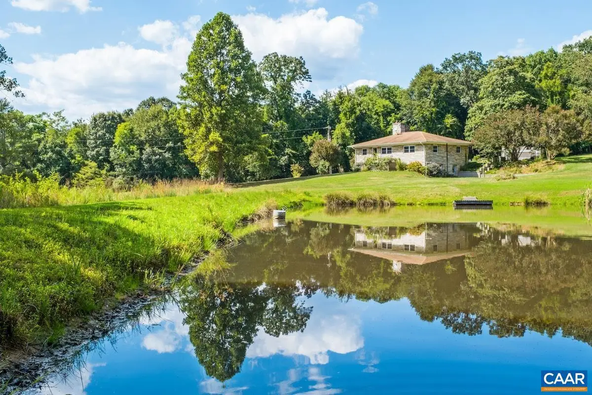 594 High Peak Ln, Shipman, VA 22971 - Image #1