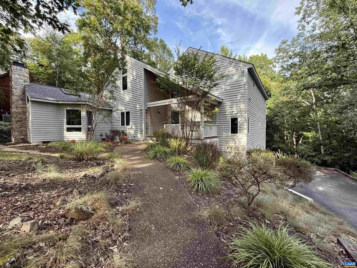 955 King William Dr, Charlottesville, VA 22901 - Image #1