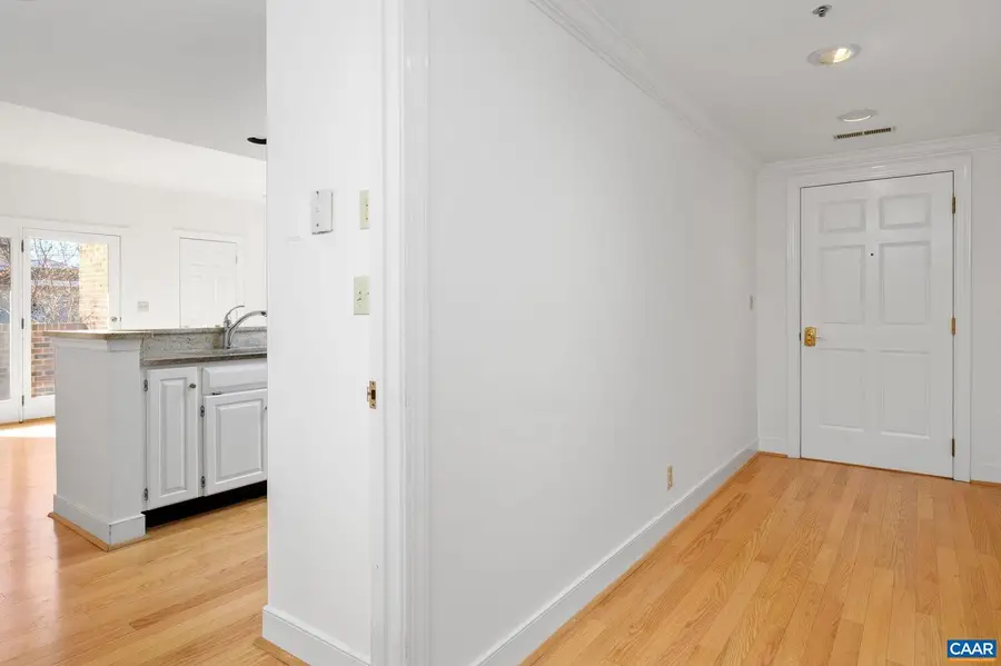 249 East Jefferson St, Charlottesville, VA 22902 - Image #2