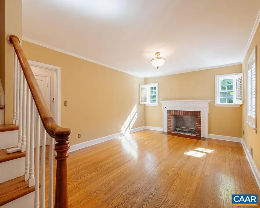 221 Lee Ave, Orange, VA 22960 - #3