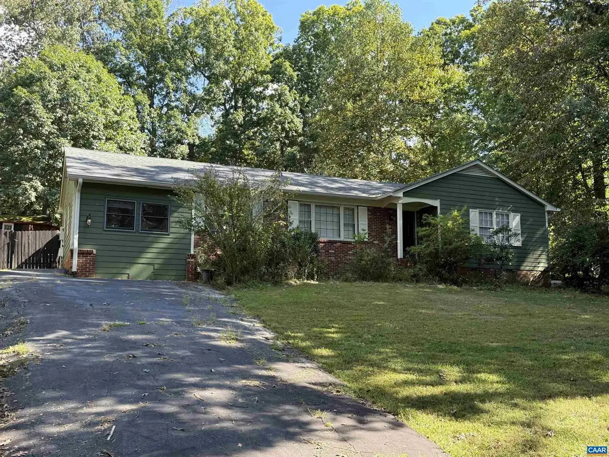 725 Yorkshire Rd, Earlysville, VA 22936 - Image #1