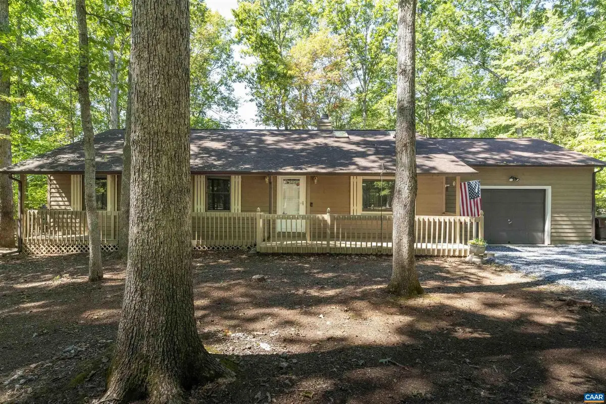 8 Hardwood Rd, Palmyra, VA 22963 - Image #1