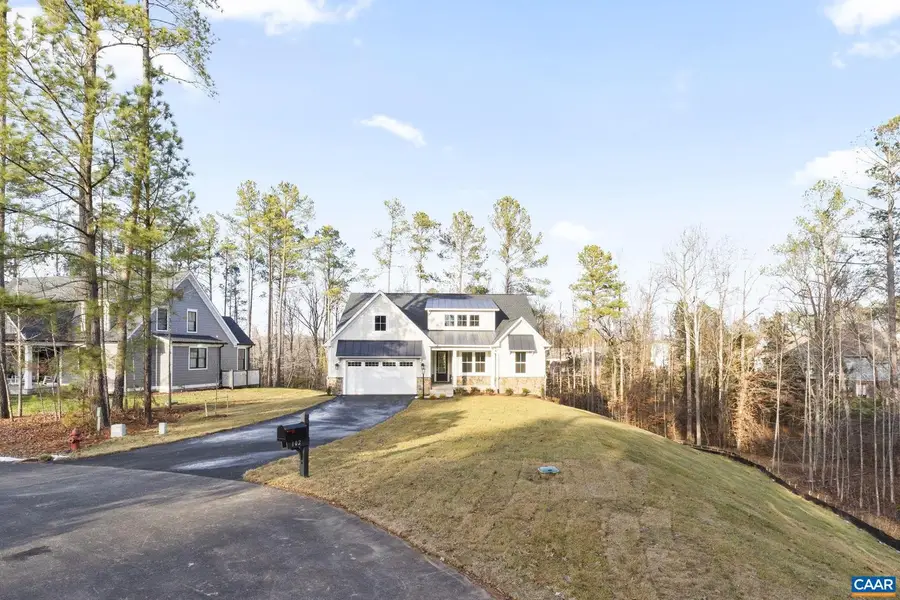 102 Whippoorwill Pl, Zion Crossroads, VA 22942 - Image #2