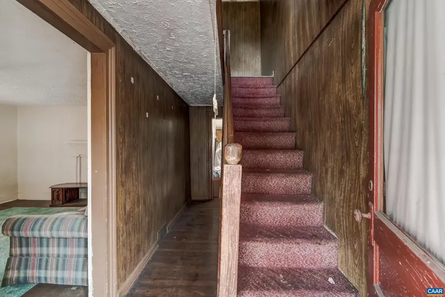 918 King St, Charlottesville, VA 22903 - Image #2