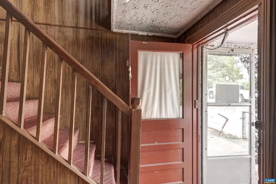 918 King St, Charlottesville, VA 22903 - Image #3