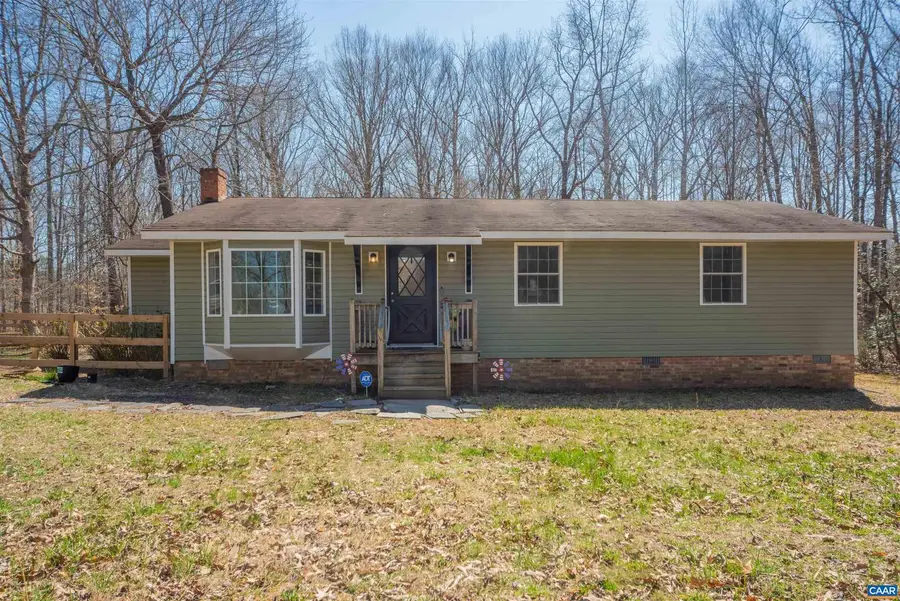 950 Apple Grove Rd, Mineral, VA 23117 - Image #2
