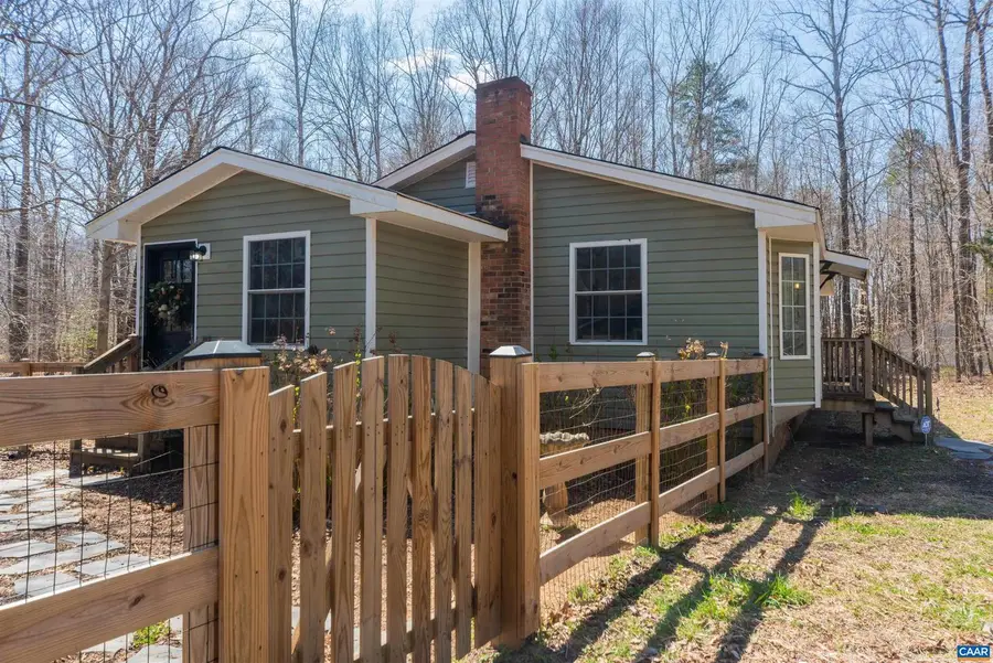 950 Apple Grove Rd, Mineral, VA 23117 - Image #3